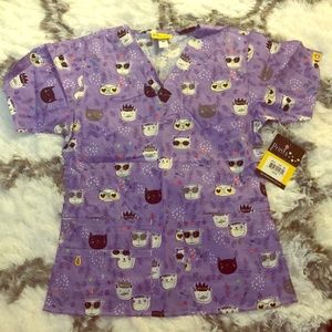 Brand new WonderWink XS scrub top
